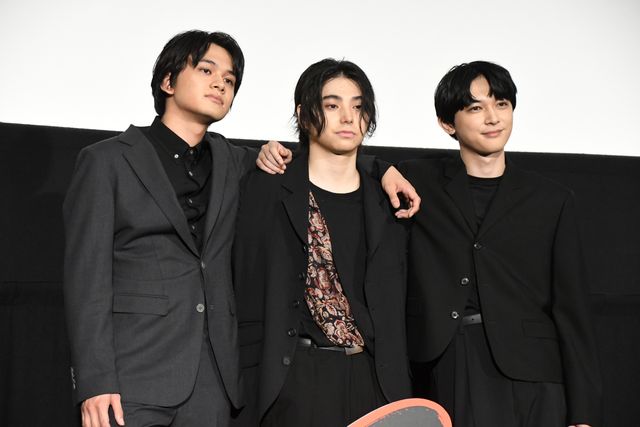 北村匠海＆吉沢亮、村上虹郎の復帰に歓喜！感涙の『東リベ2』舞台挨拶（2枚目）