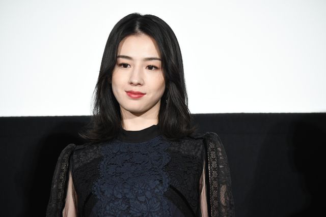 有村架純『かぞくいろ－RAILWAYS わたしたちの出発－』初日舞台あいさつ（4枚目）