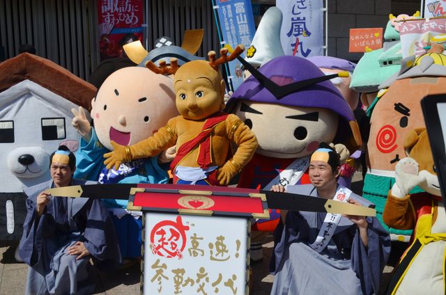 歴史系人気ゆるキャラが東京・有楽町を大名行列！　画像ギャラリー（17枚目）