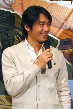 『少林サッカー』主演・監督・脚本チャウ・シンチー来日記者会見（7枚目）