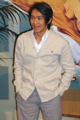 『少林サッカー』主演・監督・脚本チャウ・シンチー来日記者会見（9枚目）