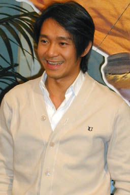 『少林サッカー』主演・監督・脚本チャウ・シンチー来日記者会見（16枚目）