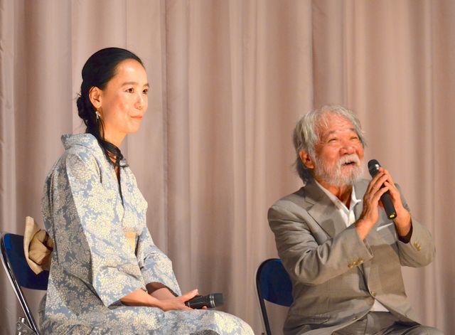 浴衣姿の河瀬直美監督と、出演者の常田富士男が登壇！映画『2つ目の窓』ティーチインフォトギャラリー（5枚目）