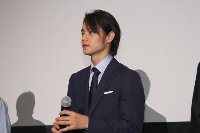 新たなバディが誕生！　窪田正孝の「好きになりました」コールに、的場浩司「俺も好きだよ」　画像ギャラリー（5枚目）