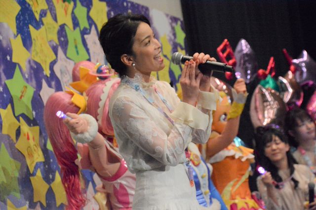 人気声優＆プリキュアたちがズラリ！『映画スター☆トゥインクルプリキュア　星のうたに想いをこめて』初日舞台あいさつ（10枚目）