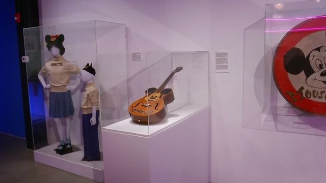 ミッキーマウス誕生90周年 Nyで展示会 シネマトゥデイ