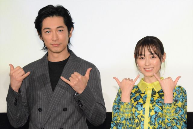 福原遥＆ディーン・フジオカ登壇！『フラ・フラダンス』公開御礼舞台あいさつ（12枚目）