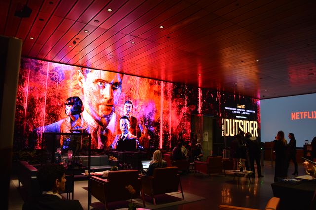 忽那汐里のこの美しさ...！浅野忠信＆椎名桔平も登場！Netflix『アウトサイダー』ロサンゼルス試写会（13枚目）