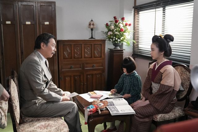 りつ子（菊地凛子）に真意を聞くが…「ブギウギ」第99回の場面写真（5枚目）