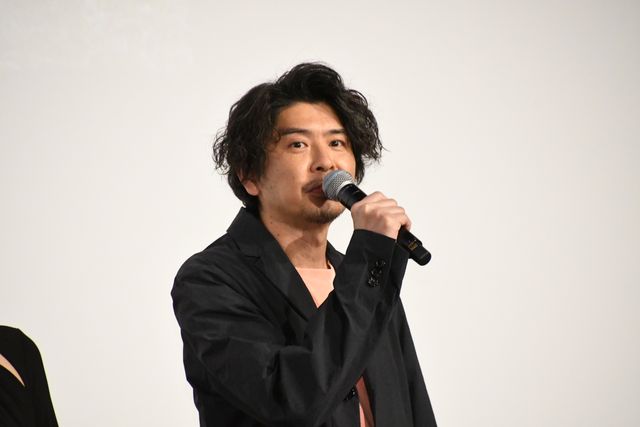 森七菜＆奥平大兼、黒白で登壇！『君は放課後インソムニア』公開記念舞台挨拶（14枚目）