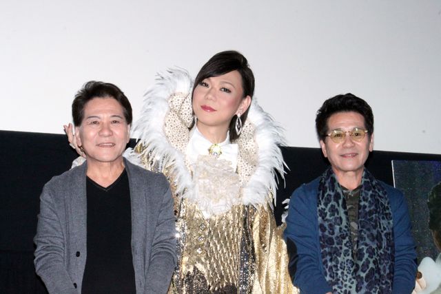 衣装が派手！ミッツ・マングローブ写真ギャラリー（4枚目）