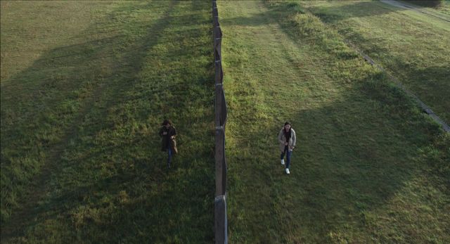 過去と現在…『ポーランドへ行った子どもた』場面写真（13枚目）