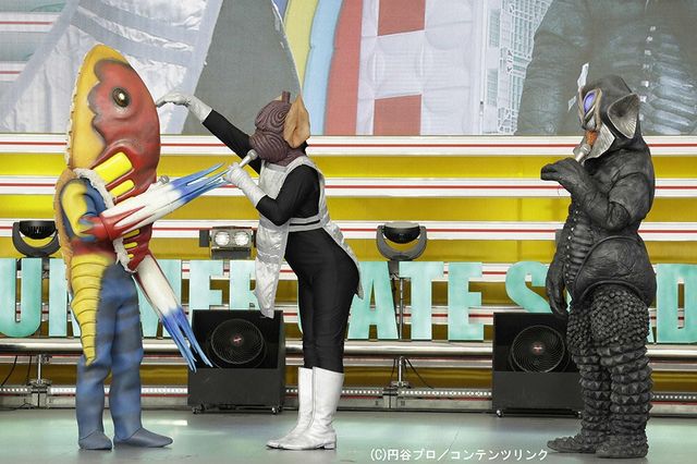 「ウルトラマン」フジ隊員、自身を巨大化させたメフィラス星人と約半世紀ぶりに和解！　画像ギャラリー（7枚目）