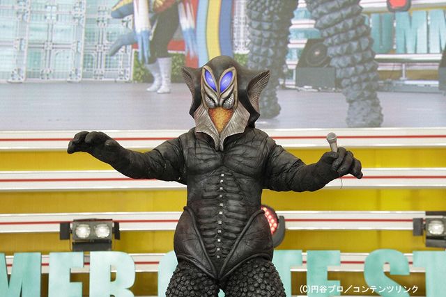 「ウルトラマン」フジ隊員、自身を巨大化させたメフィラス星人と約半世紀ぶりに和解！　画像ギャラリー（17枚目）