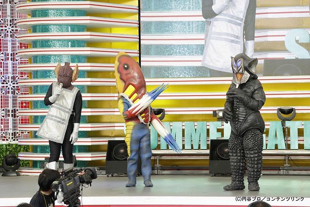 「ウルトラマン」フジ隊員、自身を巨大化させたメフィラス星人と約半世紀ぶりに和解！　画像ギャラリー（23枚目）