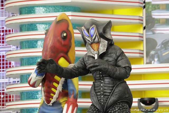 「ウルトラマン」フジ隊員、自身を巨大化させたメフィラス星人と約半世紀ぶりに和解！　画像ギャラリー（24枚目）