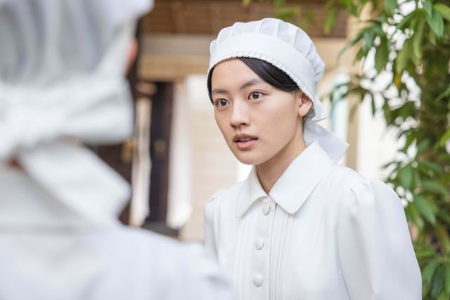 【画像12枚】朝ドラ「風、薫る」りん（見上愛）たちは初任給を手にして…第62回場面写真（4枚目）