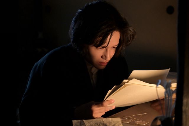 【画像12枚】朝ドラ「風、薫る」りん（見上愛）たちは初任給を手にして…第62回場面写真（7枚目）