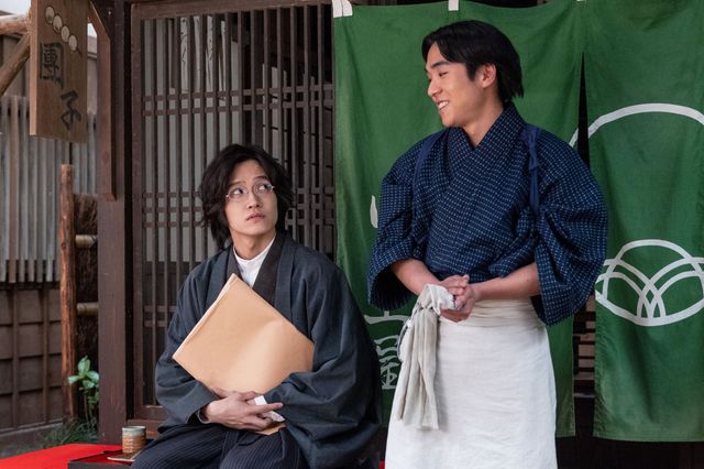 【画像12枚】朝ドラ「風、薫る」りん（見上愛）たちは初任給を手にして…第62回場面写真（8枚目）