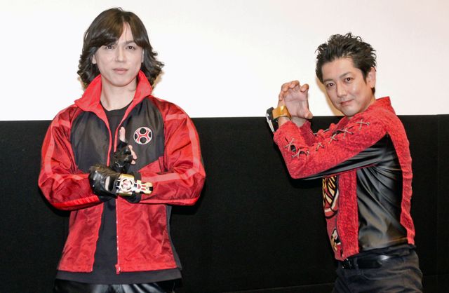 塩谷瞬＆西興一朗、Wレッド同時変身！『ハリケンジャー20th』『アバレンジャー20th』合同マスコミ試写会（2枚目）