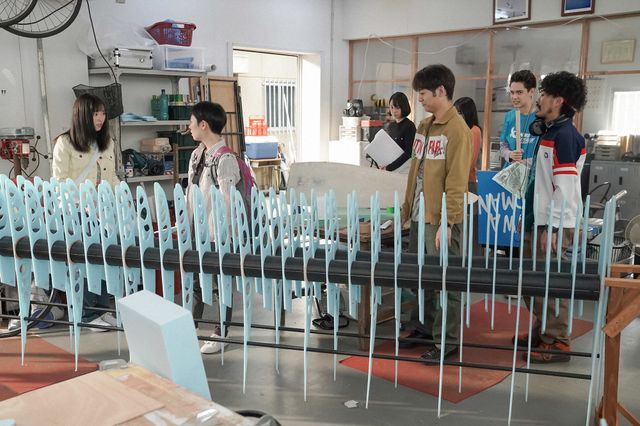 貴司役・赤楚衛二も登場！「舞いあがれ！」第16回の場面写真（3枚目）