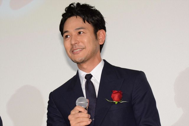 妻夫木聡＆蒼井優が爆笑！『妻よ薔薇のように　家族はつらいよIII』初日舞台あいさつ【全19枚】（9枚目）