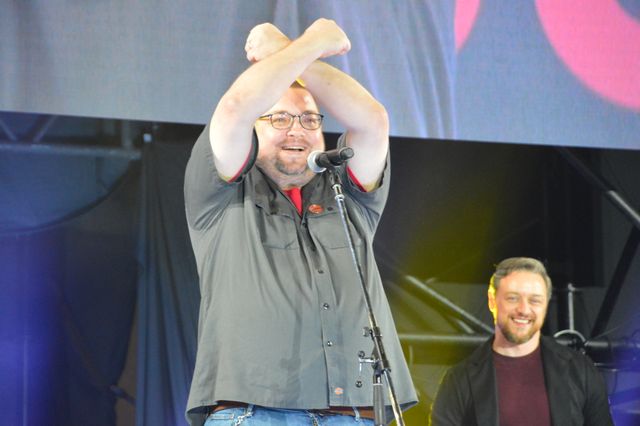 ヘイデン、マカヴォイら豪華すぎる鏡割り！「東京コミコン2022」オープニングセレモニー（31枚目）