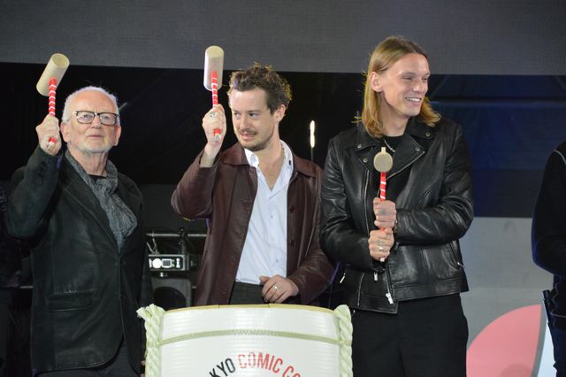 ヘイデン、マカヴォイら豪華すぎる鏡割り！「東京コミコン2022」オープニングセレモニー（39枚目）