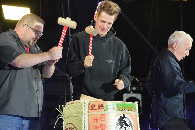 ヘイデン、マカヴォイら豪華すぎる鏡割り！「東京コミコン2022」オープニングセレモニー（41枚目）