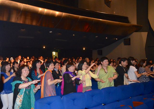 『スチューデント・オブ・ザ・イヤー 狙え!No.1!!』マサラディスコ上映会フォトギャラリー（8枚目）