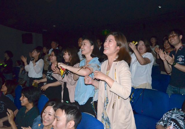 『スチューデント・オブ・ザ・イヤー 狙え!No.1!!』マサラディスコ上映会フォトギャラリー（12枚目）