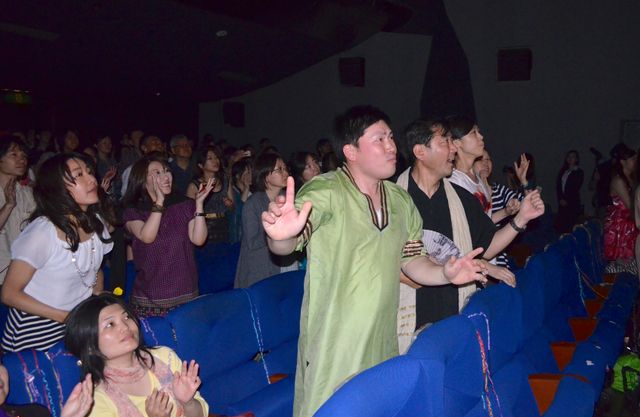 『スチューデント・オブ・ザ・イヤー 狙え!No.1!!』マサラディスコ上映会フォトギャラリー（19枚目）