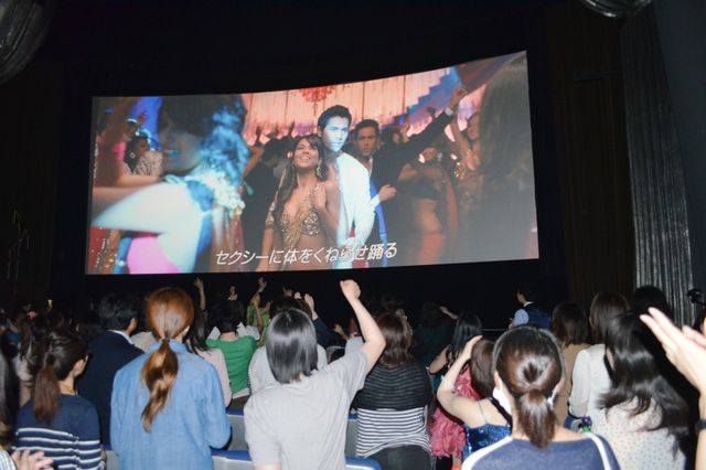 『スチューデント・オブ・ザ・イヤー 狙え!No.1!!』マサラディスコ上映会フォトギャラリー（22枚目）