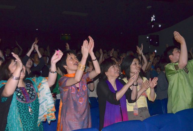 『スチューデント・オブ・ザ・イヤー 狙え!No.1!!』マサラディスコ上映会フォトギャラリー（27枚目）