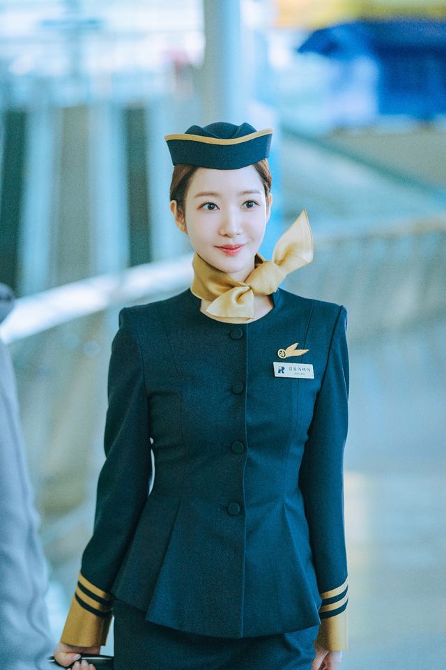 「コンフィデンスマンJP」韓国リメイク版ビジュアル＜3枚＞（2枚目）