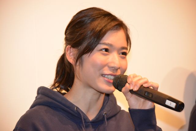 松岡茉優は母親キャラ!? 『サムライフ』初日舞台あいさつ（10枚目）