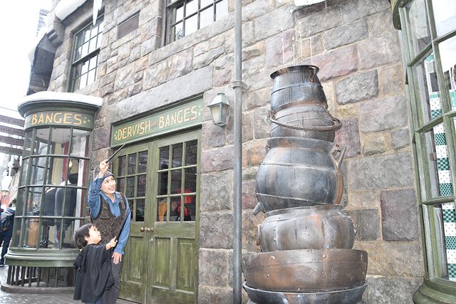 USJハリポタ「ワンド・マジック」に新たな呪文が登場　新ナイトショーも（全10枚）：フォトギャラリー