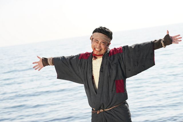 連続ドラマW「ゴールデンカムイ」第2話「ニシン漁と殺人鬼」（16枚）（2枚目）