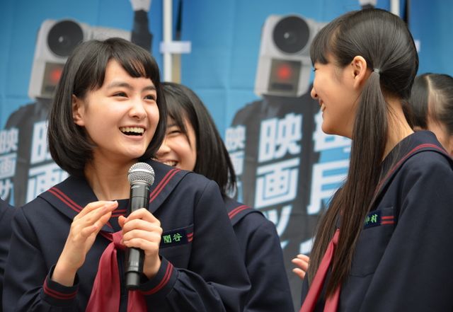 映画泥棒ことカメラ男、少年少女の歌声に心打たれ改心する？！　画像ギャラリー（4枚目）