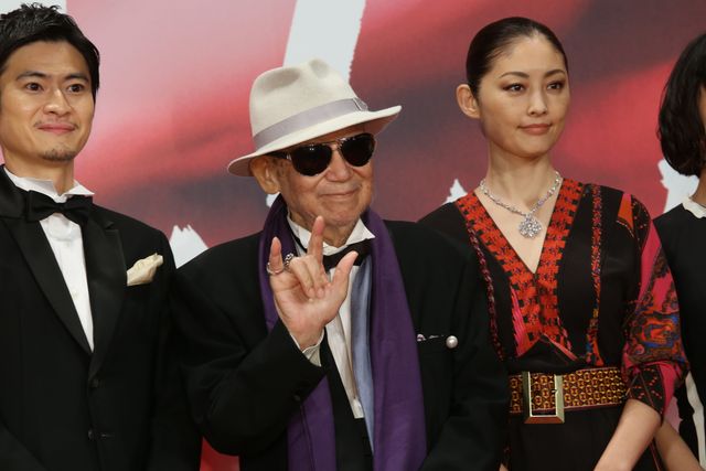 安藤サクラ、蒼井優、満島ひかり、宮崎あおいら女優陣の美しい装いに注目！第30回東京国際映画祭オープニングイベント（18枚目）