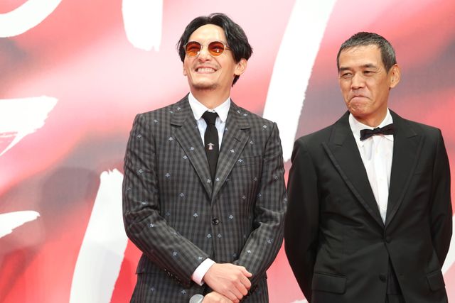 安藤サクラ、蒼井優、満島ひかり、宮崎あおいら女優陣の美しい装いに注目！第30回東京国際映画祭オープニングイベント（53枚目）