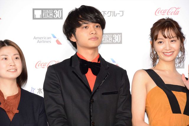 安藤サクラ、蒼井優、満島ひかり、宮崎あおいら女優陣の美しい装いに注目！第30回東京国際映画祭オープニングイベント（57枚目）