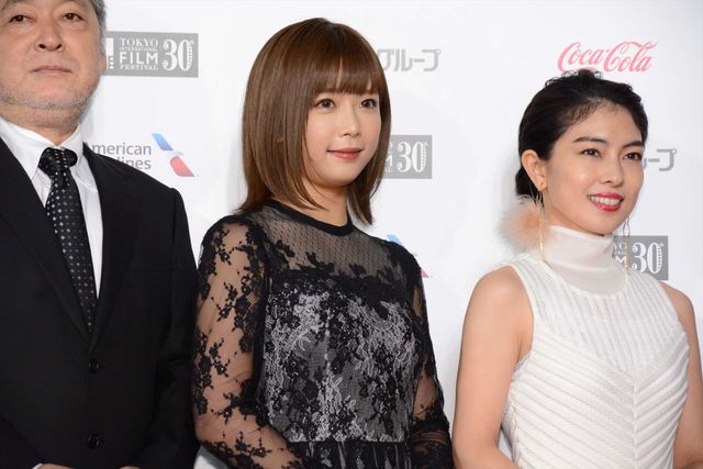 安藤サクラ、蒼井優、満島ひかり、宮崎あおいら女優陣の美しい装いに注目！第30回東京国際映画祭オープニングイベント（64枚目）