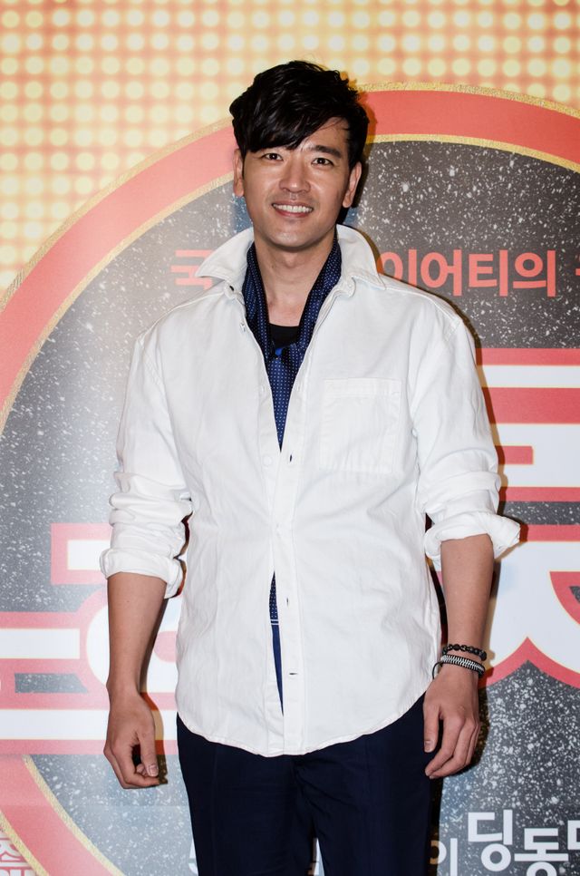 映画『全国のど自慢』VIP試写会　チョ・ジョンソク、イ・ジョンソク、ハン・ヘジン、チェ・ガンヒら韓流スターが総出動で応援＜韓国JPICTURES＞：フォトギャラリー