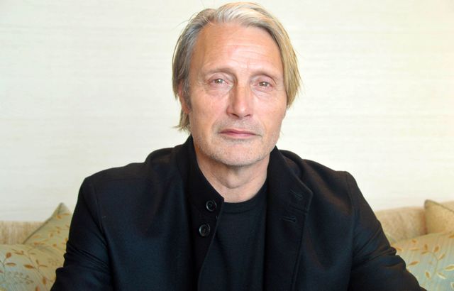 2024年に来日した際のマッツ・ミケルセン