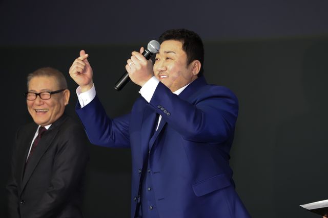 マブリーはハイタッチ会、國村隼はチョコ手渡し！『犯罪都市 NO WAY OUT』ジャパンプレミア（6枚目）