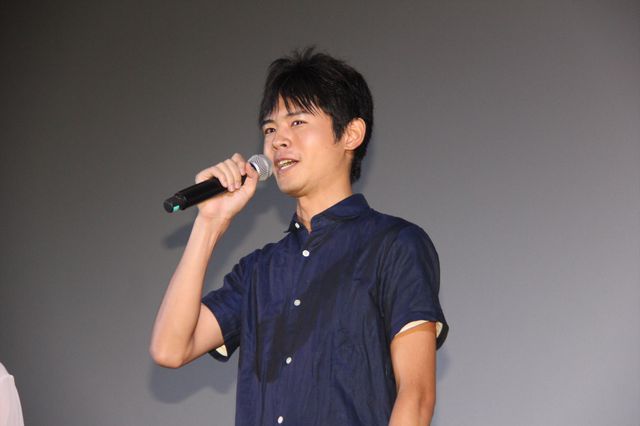 松井玲奈、不倫する役に乗り気！映画『gift』舞台あいさつフォトギャラリー（3枚目）