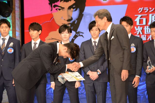 石原プロ16年ぶりオーディション！20歳のイケメンがグランプリ獲得！（7枚目）