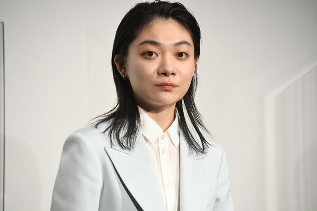 三浦透子、前田敦子、伊藤万理華ら登壇！映画『そばかす』完成披露：フォトギャラリー