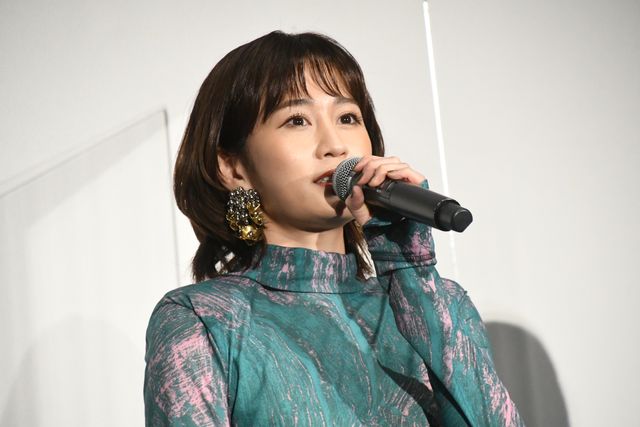 三浦透子、前田敦子、伊藤万理華ら登壇！映画『そばかす』完成披露（2枚目）